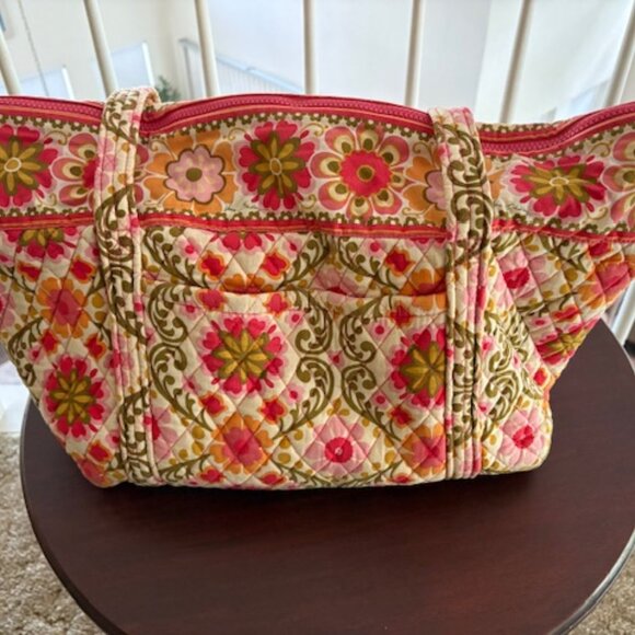 Vera Bradley Large Miller Tote - Retired Folkloric Pattern - Picture 2 of 8